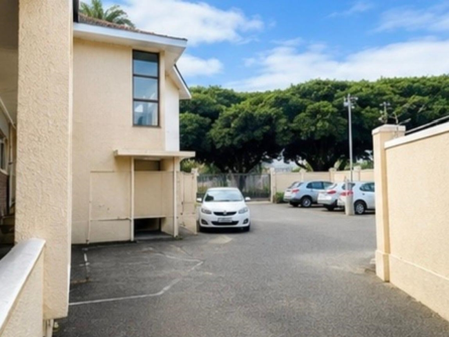 1 Bedroom Property for Sale in Rosebank Western Cape